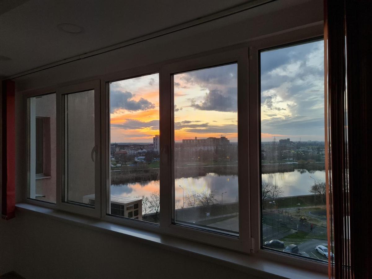 Luxury Panoramic Apartment ออราแด ภายนอก รูปภาพ