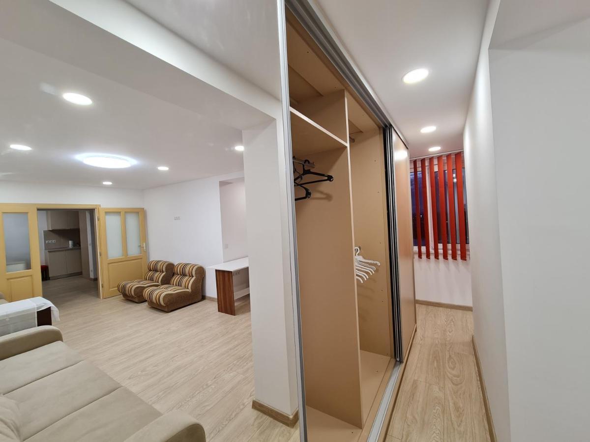 Luxury Panoramic Apartment ออราแด ภายนอก รูปภาพ