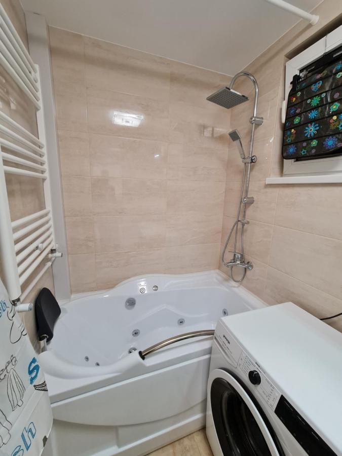 Luxury Panoramic Apartment ออราแด ภายนอก รูปภาพ